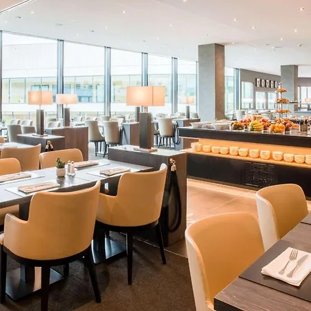 Best Western Premier Central Hotel Leonhard-2
