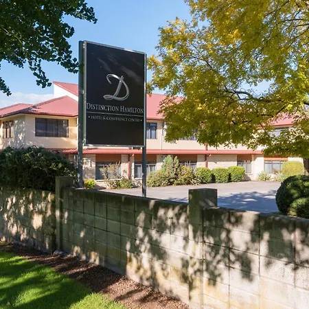 Distinction Hamilton Hotel & Conference Centre-3