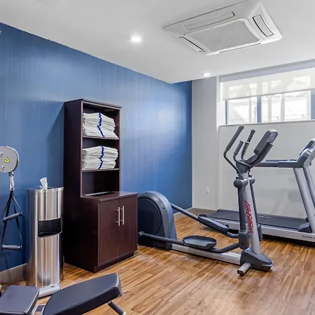 Comfort Inn Prospect Park-Brooklyn-2