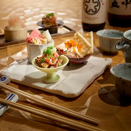 Tsuki Tokyo-2