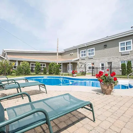 Econo Lodge Inn & Suites-2