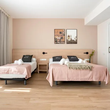 limehome Barcelona Carrer de Besalú 82-2