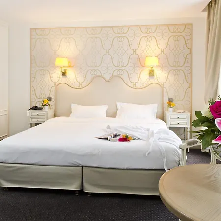 Hôtel Saint-Pétersbourg Opéra&Spa-2