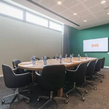Holiday Inn Barcelona - Sant Cugat By Ihg-2