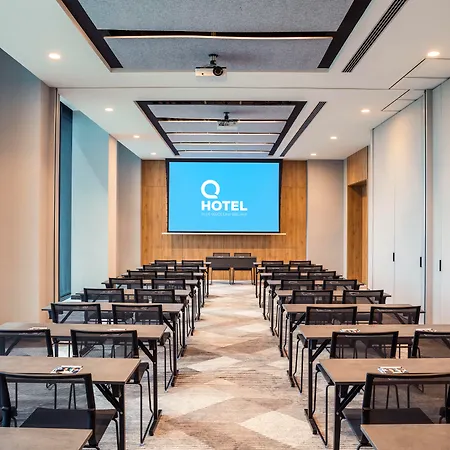 Q Hotel Plus Wroclaw Bielany-3