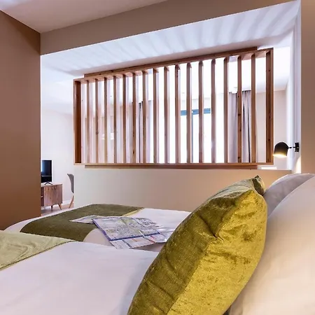 Dauria Suites Ha-2