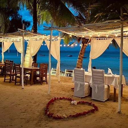White Dream Lodge & Restaurant, Beach Front, Ocean View-3