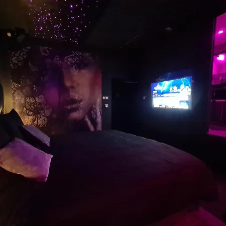 Loveroom Sexyloveroom-3