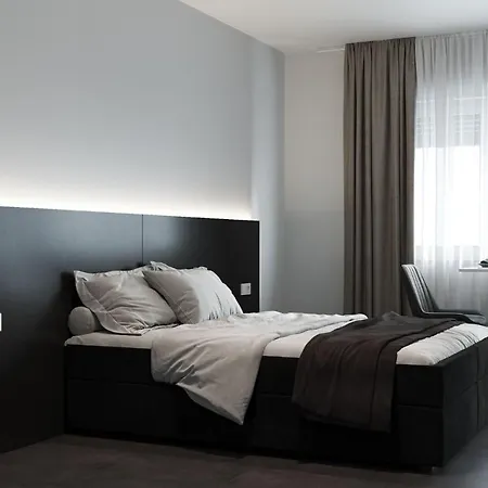The Residences - Apartments Frankfurt-3