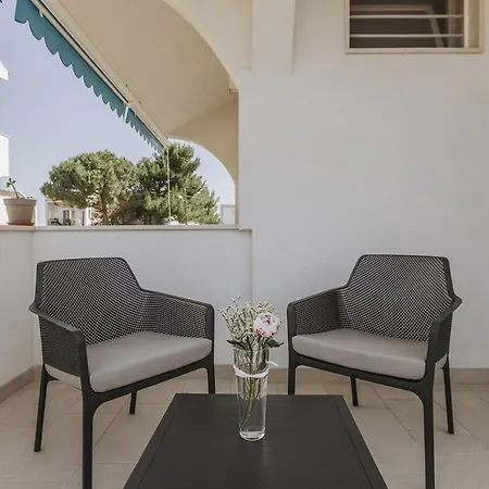 Apulia Blue Apartements & B&B-3