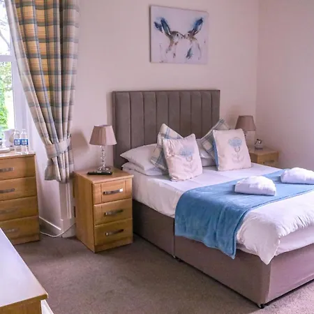 Balyett Farmhouse B&B-3