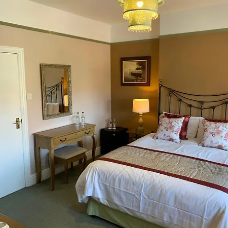 Glendower House-3