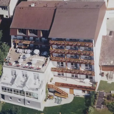 Hotel - Café - Konditorei Schröckmayr-Kastner-3