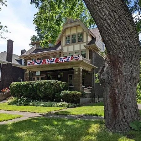 The Marshall House-2