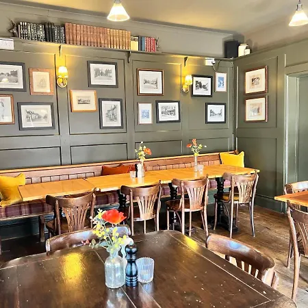 The White Hart-2