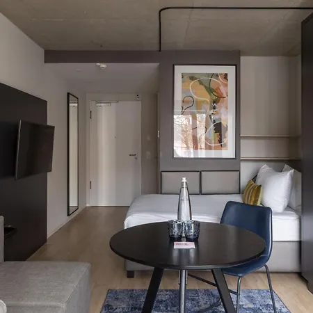 Numa Munich Stark-3