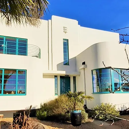 Twentieth Century B&B-3