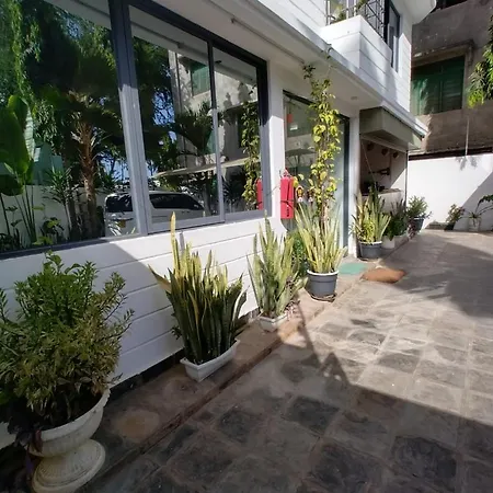6 Park Retreat-2