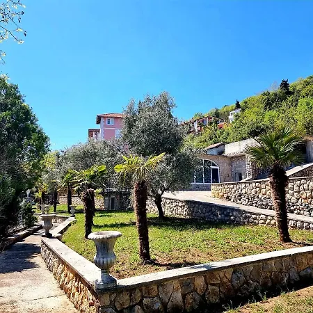 Villa Biser-2