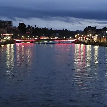 Riverbank Guesthouse Inverness-2