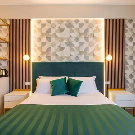 Albadea Suites&Jacuzzi-2