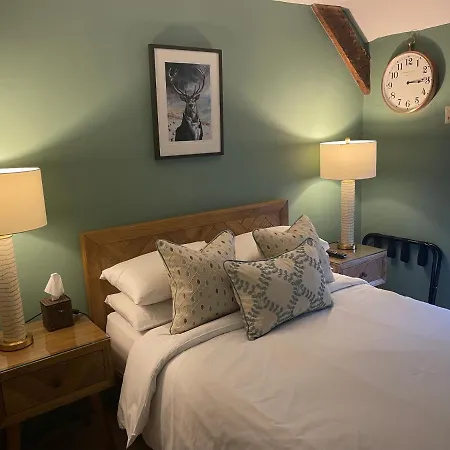 Myrtle Cottage B&B-2