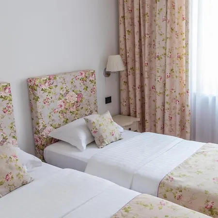 Hotel Grace-2
