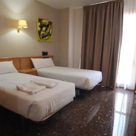 Hotel Maria Rosa-3