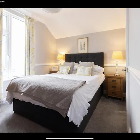 Albury House-2