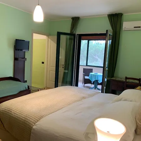 Tenuta Monaci La Murra-3