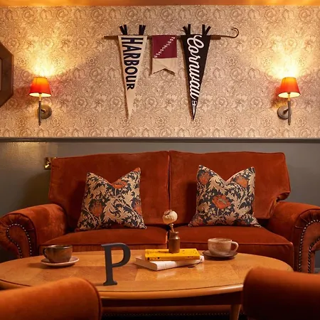 Harbour Inn-3