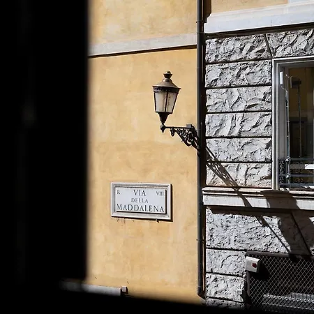 Mater Rooms & Suites-2