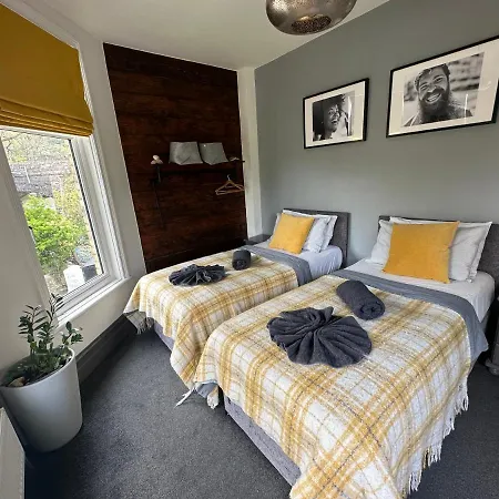 Green Corner Villa - Cosy Luxury In Central Torquay With Free Parking & Ev-2
