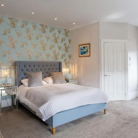 Sefton Court-2