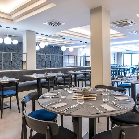 Hotel Delibab-3