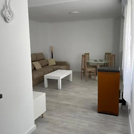 Old Town Oliva Guest Apartment-2