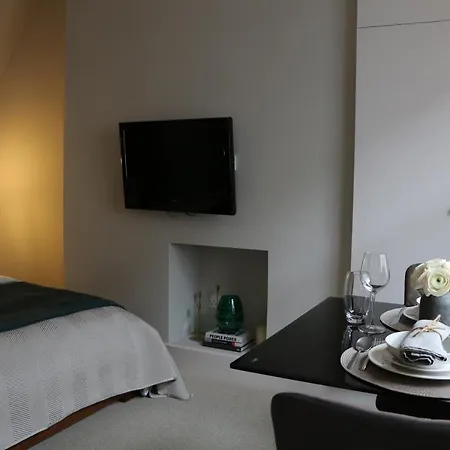 Belgravia Apartments-3
