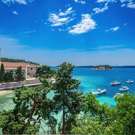 Beach Bay Hvar Hotel-3