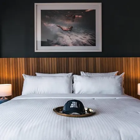 The Blue Hotel Bondi-2