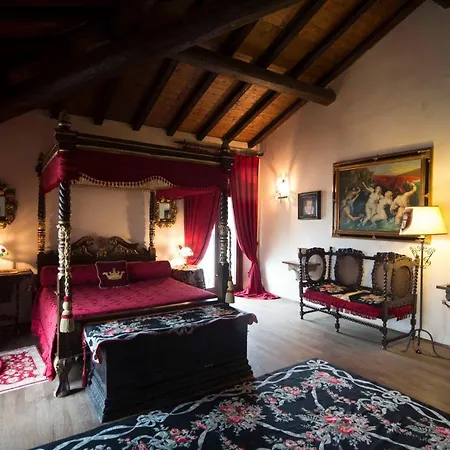 Castello Di Vigoleno-2