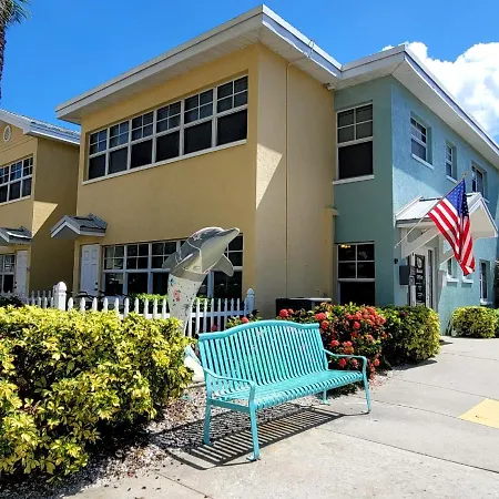Barefoot Beach Resort-2