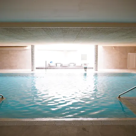 Ohtels Vil-La Romana-3