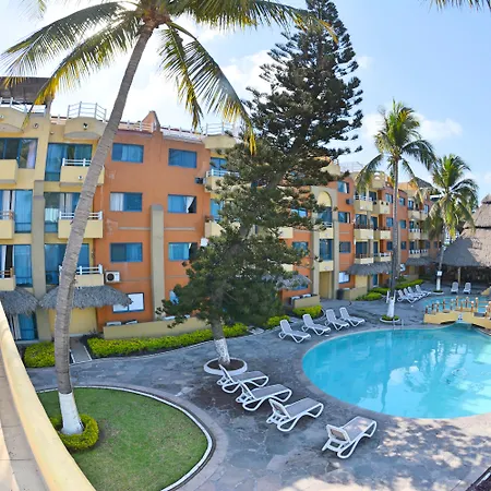 Hotel Marina Puerto Dorado-3