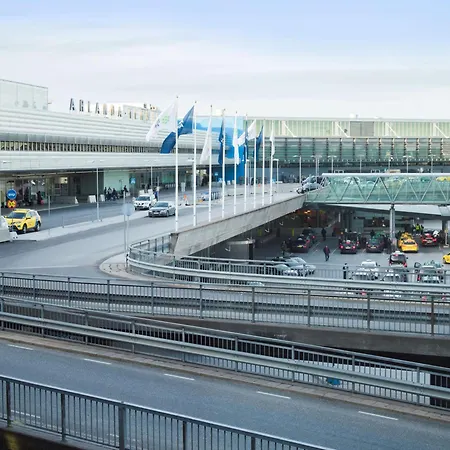 Radisson Blu Airport Terminal Hotel-3