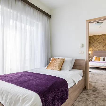 Hotel Mondo-2