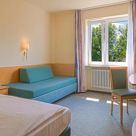 Hotel Am Moosfeld-3