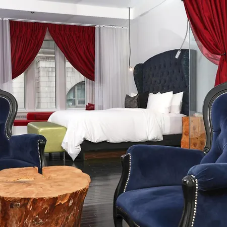 Hotel Chez Swann-3