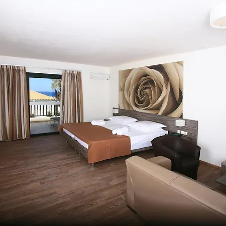 Eurohotel Katrin Suites (Adults Only)-2