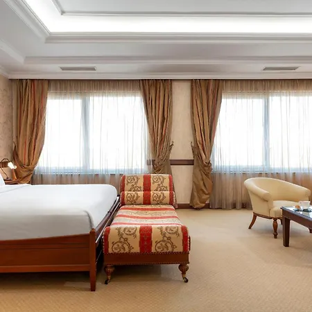 Occidental Taksim-3