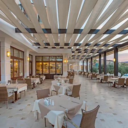 Cocos The Club Solto-3